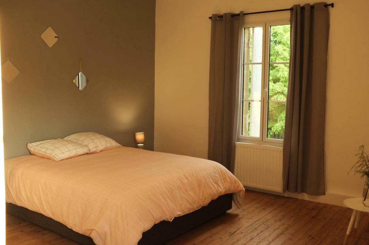 La Maison De... Espiet Exteriör bild